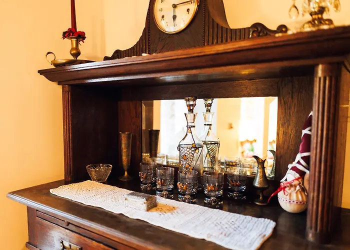 Dom Szklarski Kamien Villa